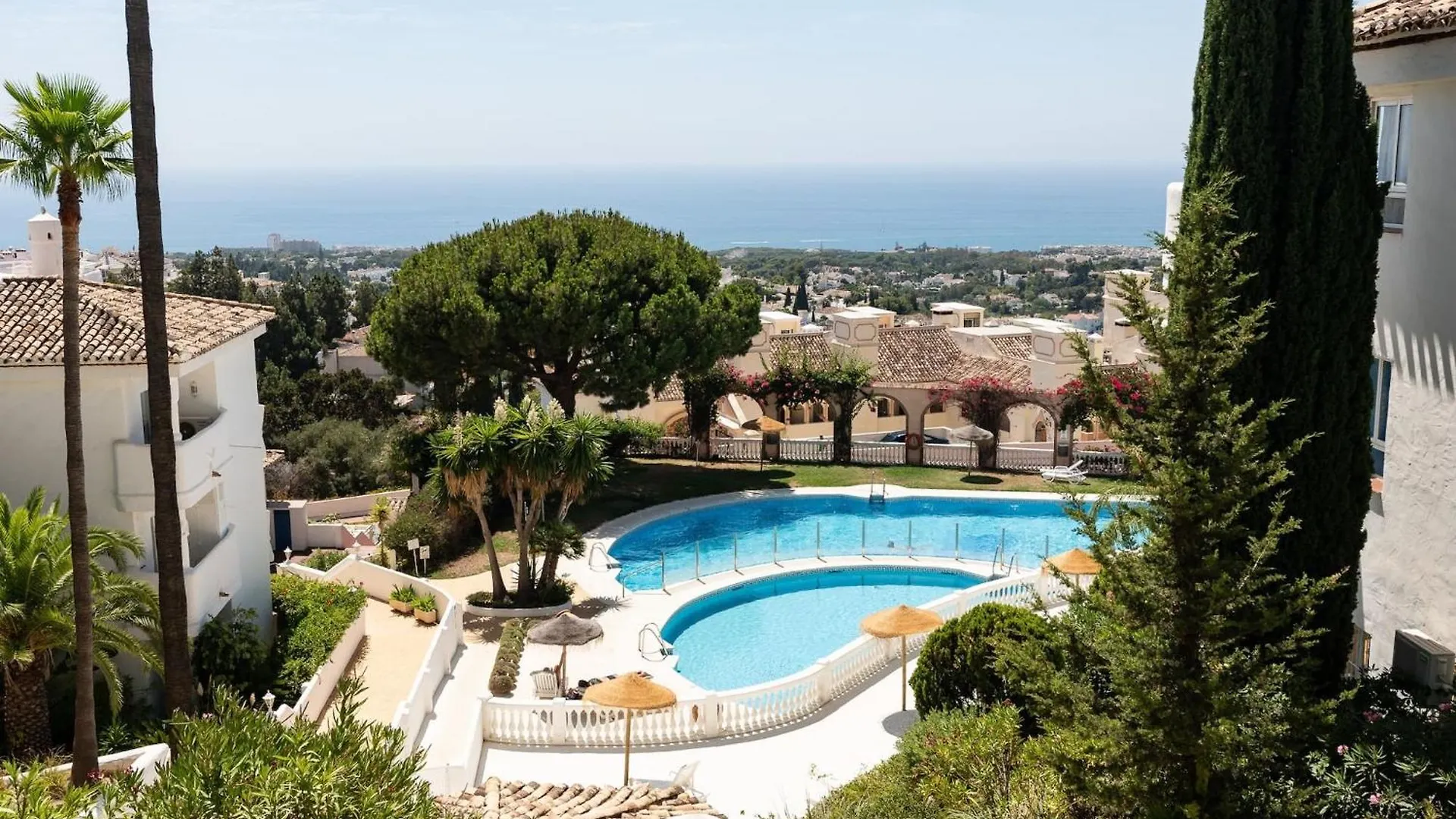 Stunning Sea View In Mijas, Walk To Restaurants And Golf Apartment Sitio de Calahonda